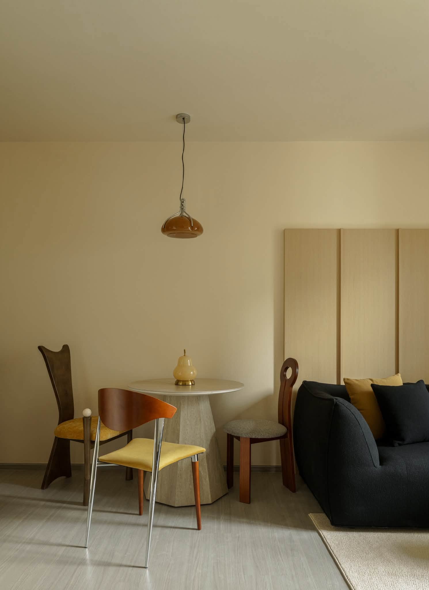 For Rent: Life Asoke-Rama 9 · 2 Bedrooms, 45 sqm, Floor 21
