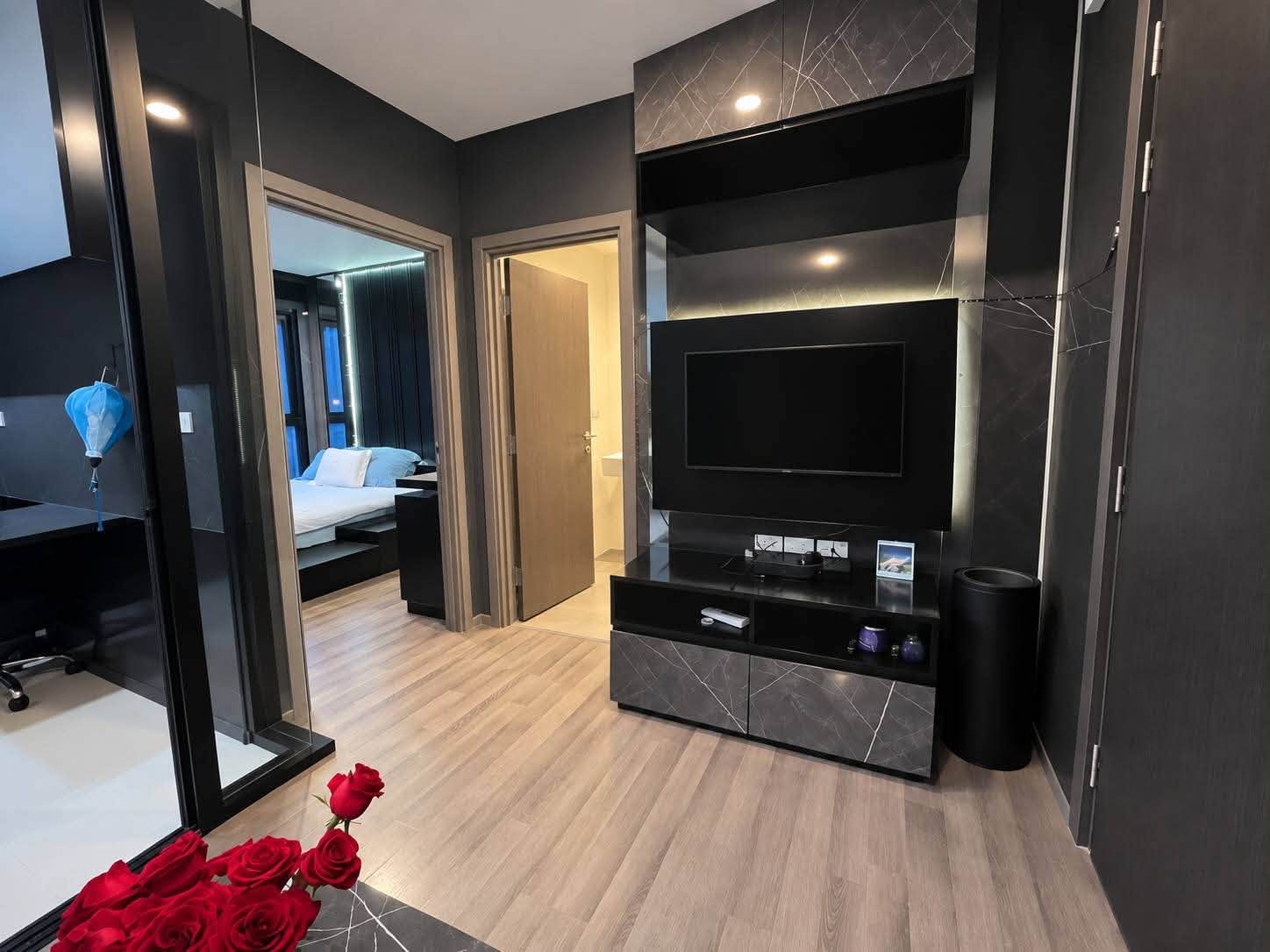 For Sale: The Base Park East · 1 Bedroom, 30 sqm, Floor 7