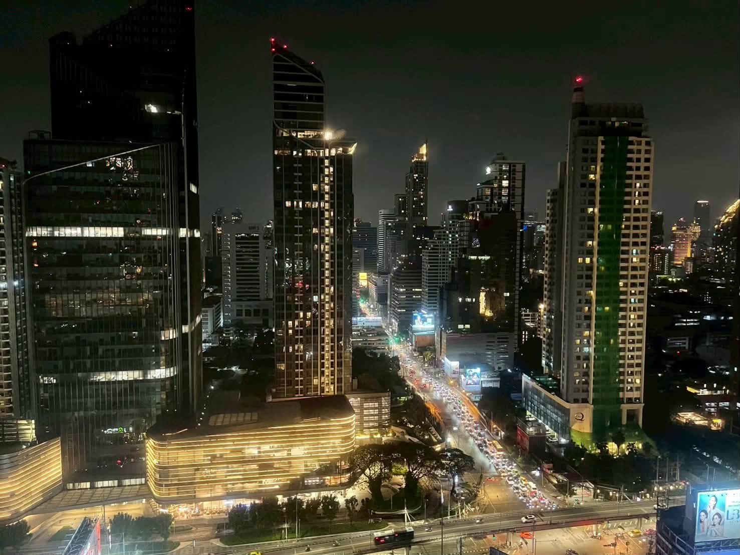 ให้เช่า Life Asoke 1 ห้องนอน 35.4 ตร.ม. ชั้น 31
