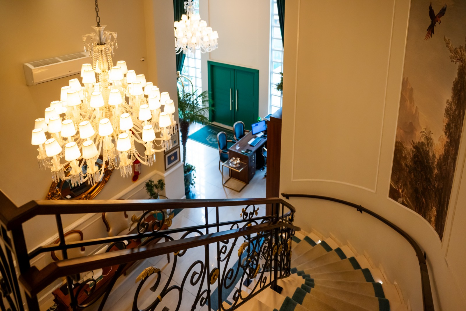 Fotógrafo em ação na escada