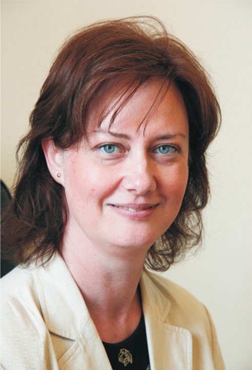 Prof. (Dr) Anna Dunay