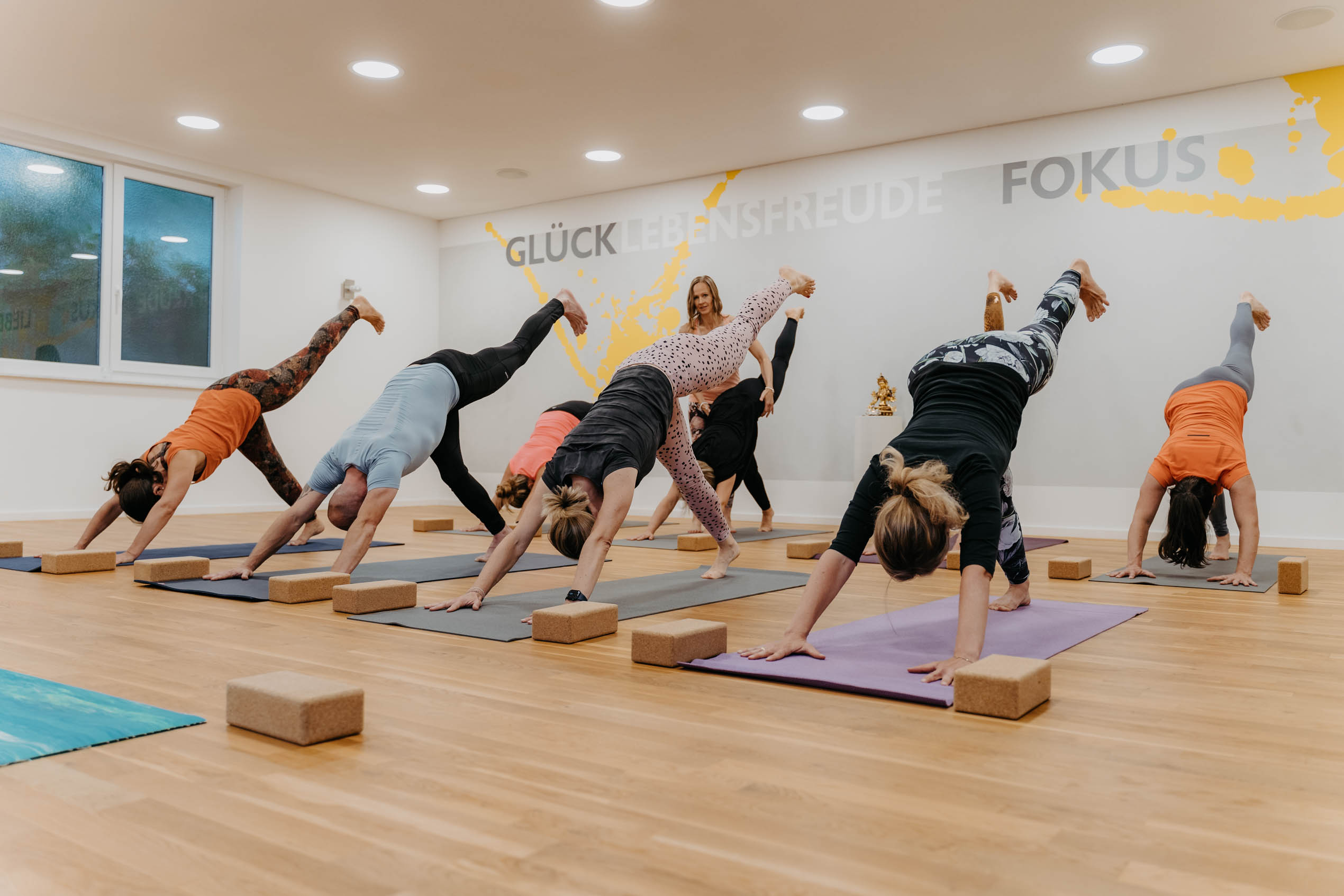 Sunday Flow Yoga (Alle Level)