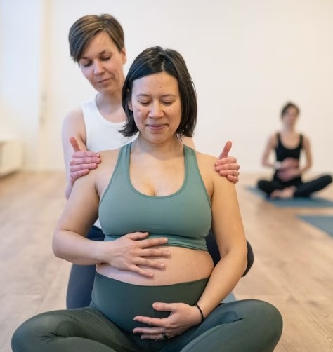Event image for PRINZESSIN MIT DER ERBSE - YOGA FÜR SCHWANGERE