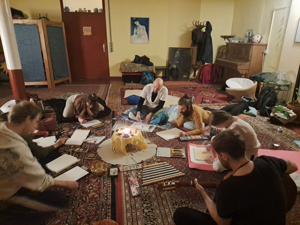 Meditations- & kreativer Ausdrucksraum mit Kakao im Park, Stuttgart, Foto 2