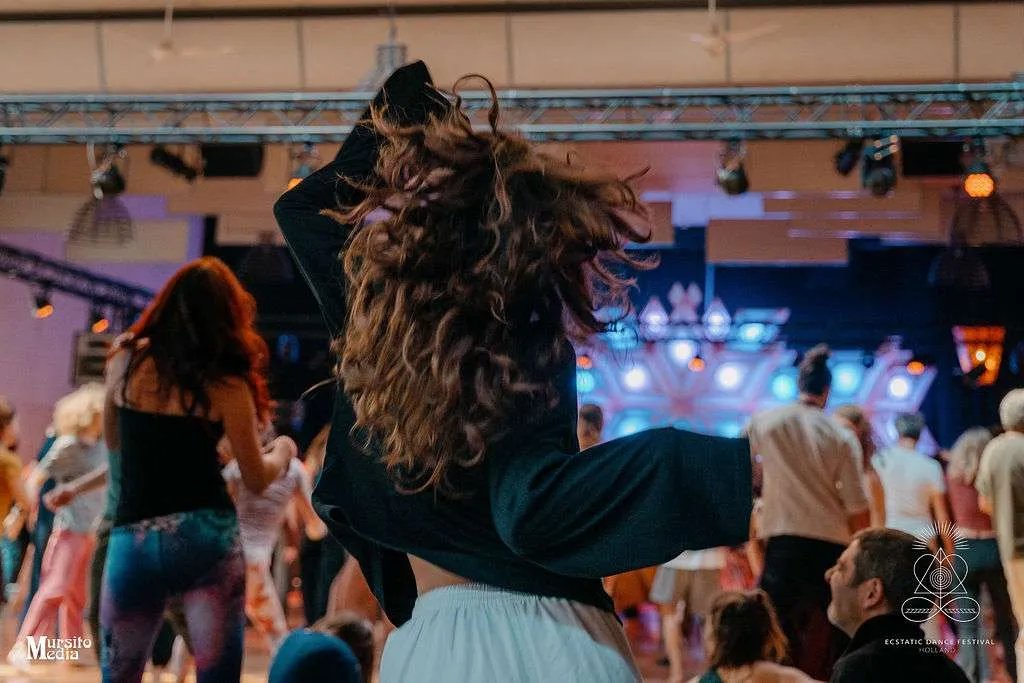 Ecstatic Dance Festival Holland - Kasteel de Berckt, Baarlo, photo 4