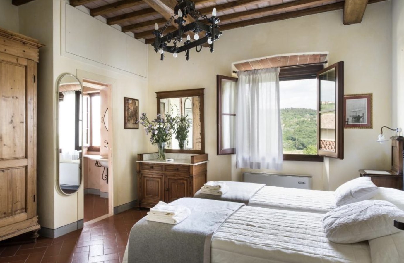 Shared Bedroom Single Beds