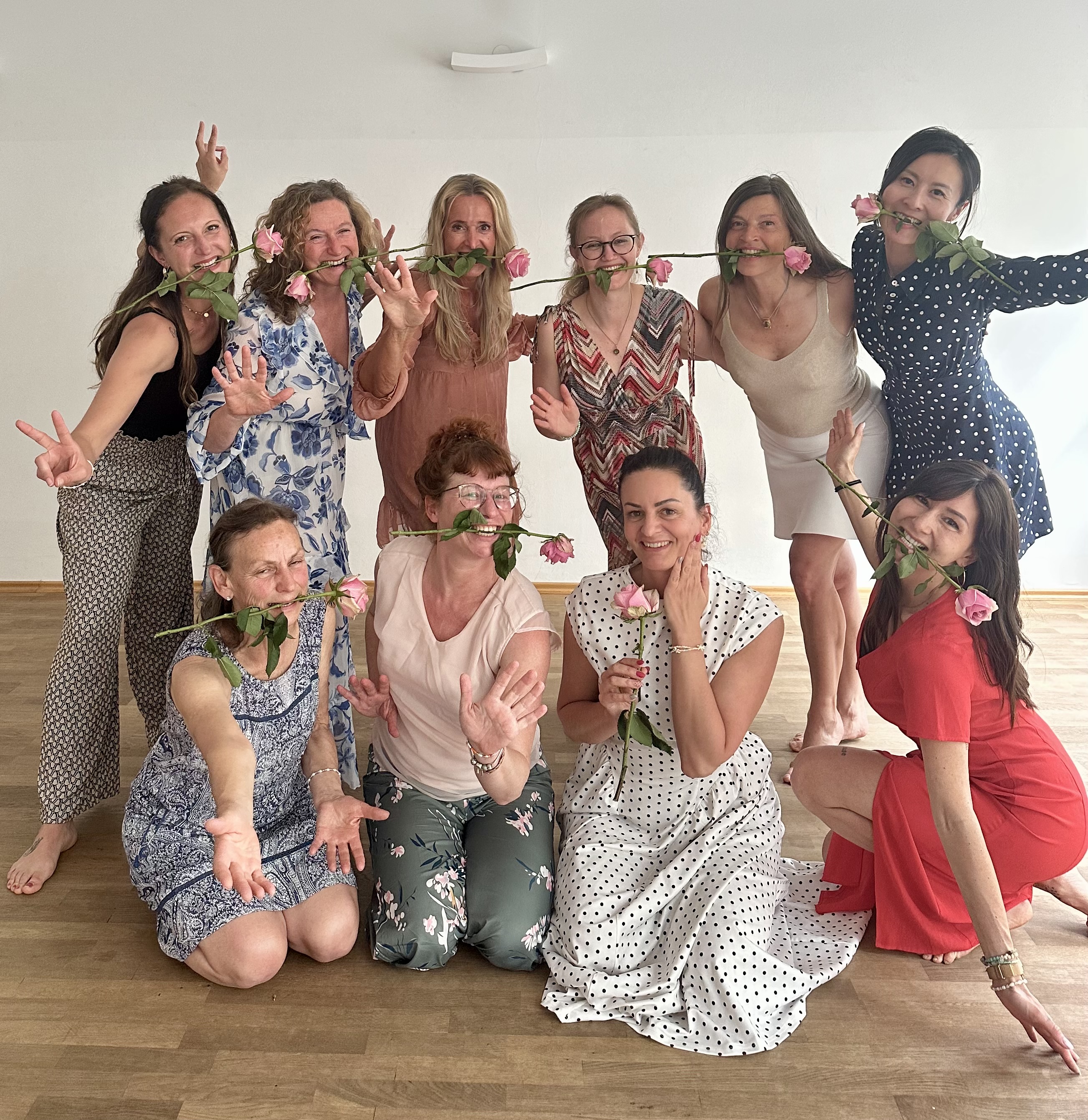 200h YOGA-TEACHER TRAINING in München mit Veronika Rössl (YA), photo 1