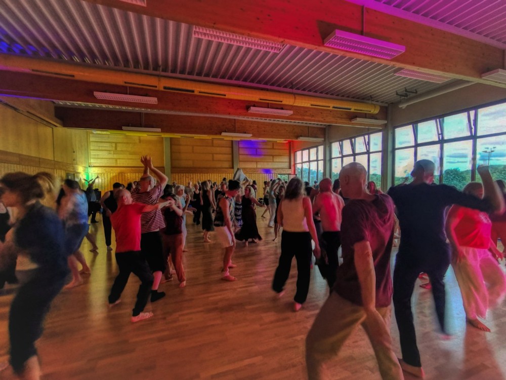 Event image for WAVE von Tomares in Stuttgart-Botnang