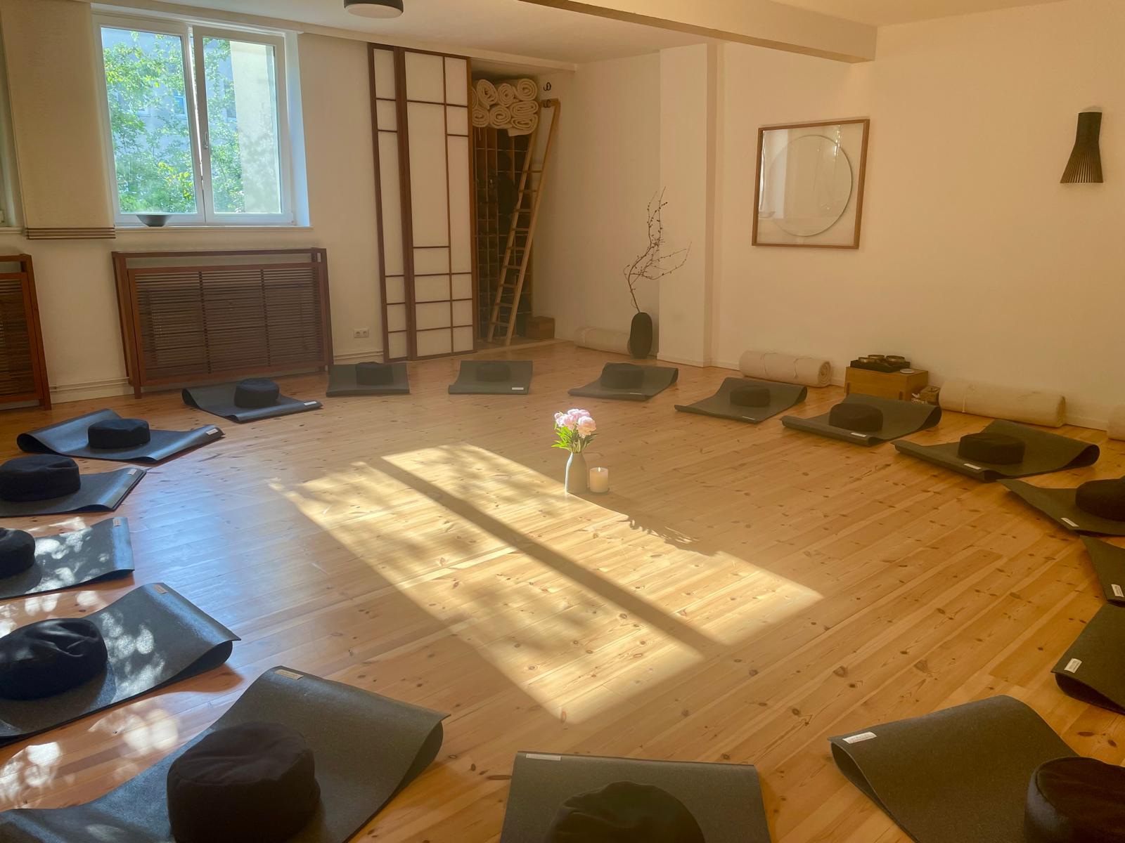 Quantum Light Breath (QLB) – Breathwork Session , photo 3
