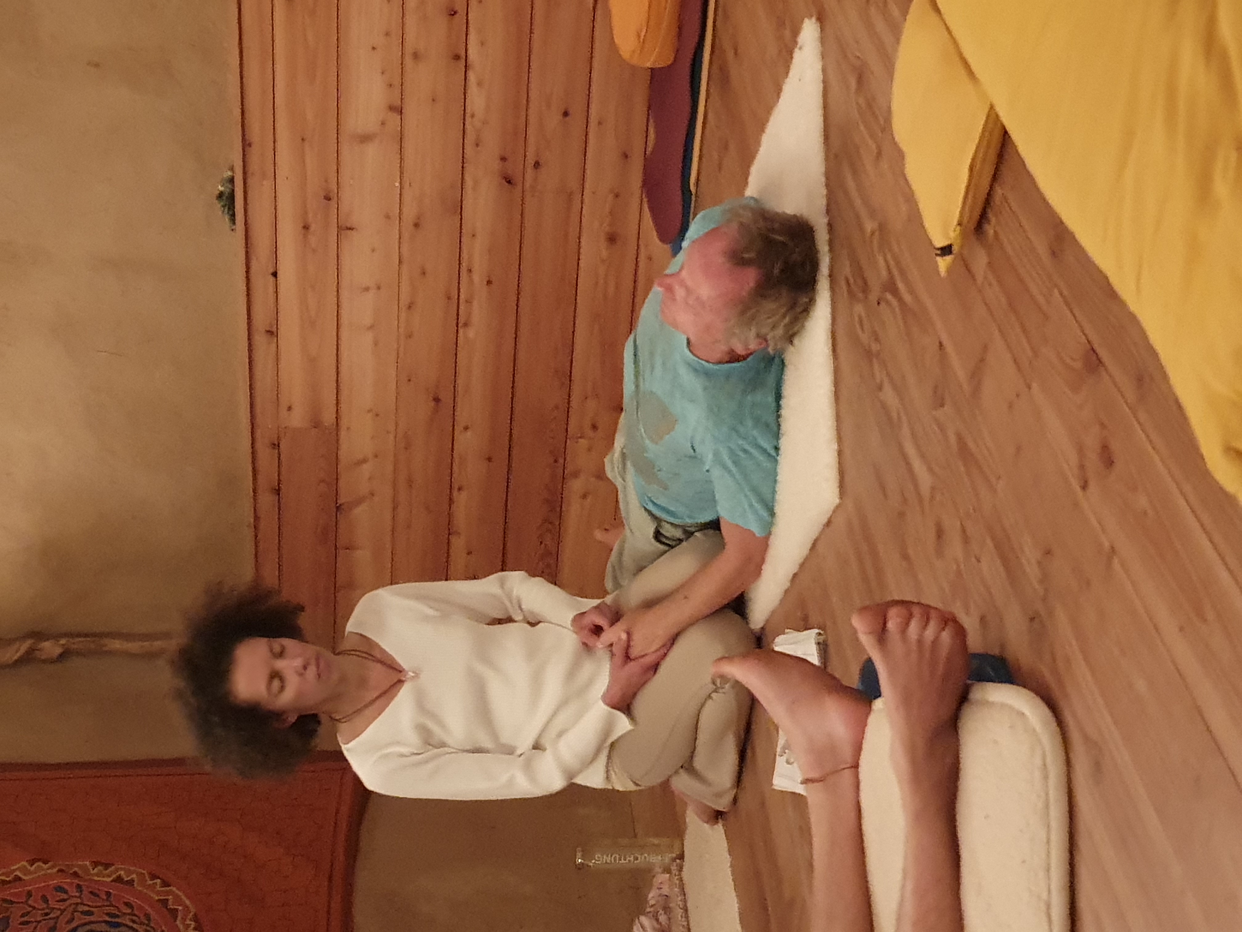 Shiatsu und Akupressurtechniken