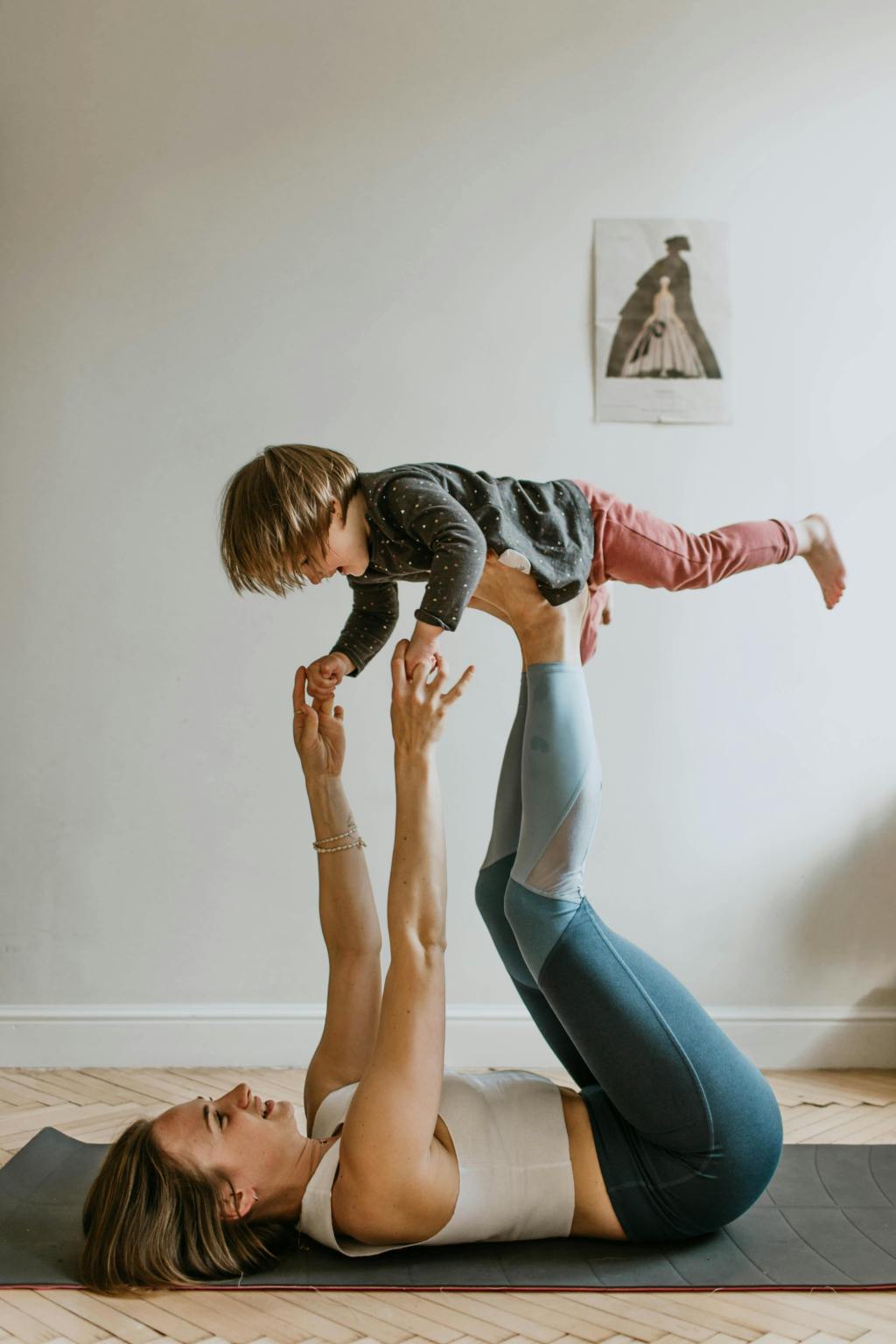 Yoga für Eltern mit ihren Kindern  ab dem ersten Krabbeln