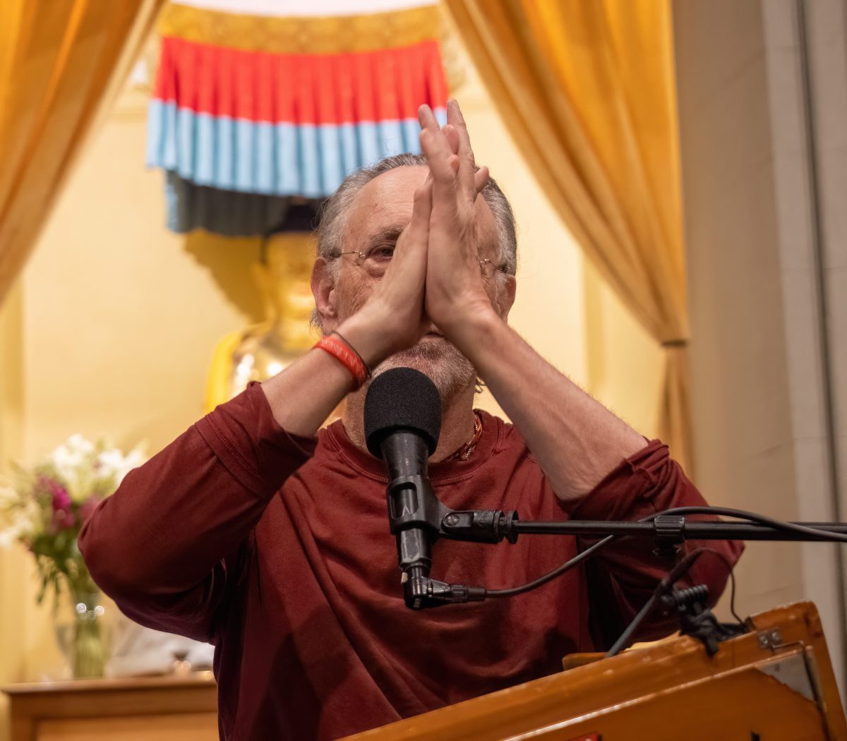 Benefit Kirtan for Ganga Prem Hospice — Krishna Das (KD), फ़ोटो 2