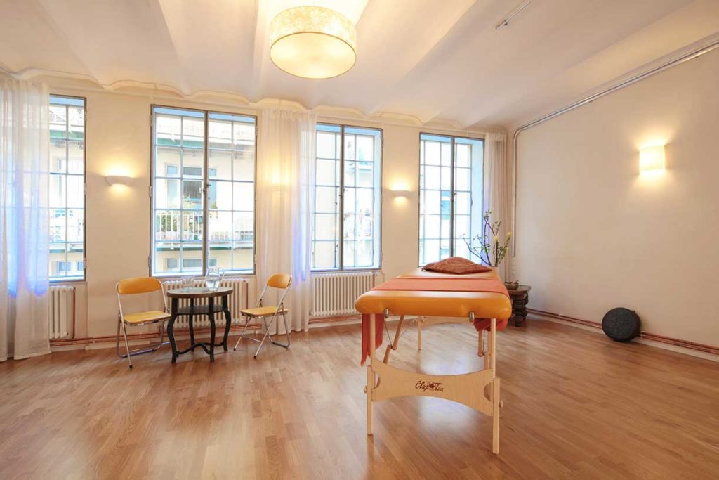 Devah Hamburg, Foto 5