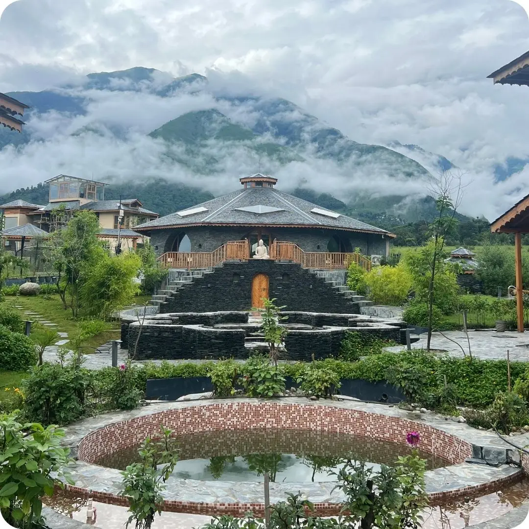 Osho Himalayas, photo 4