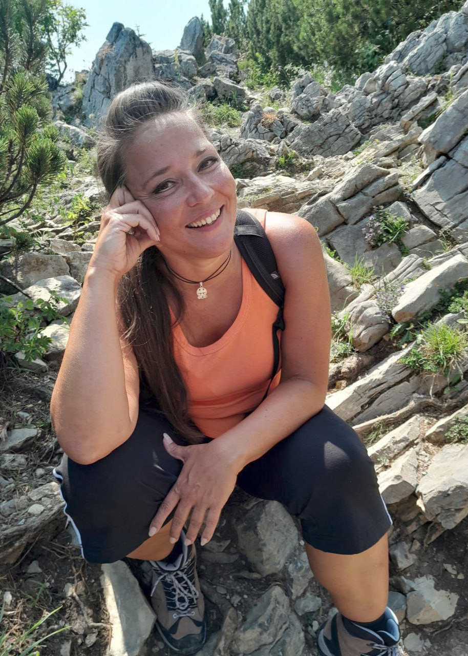 Profile image of Julia