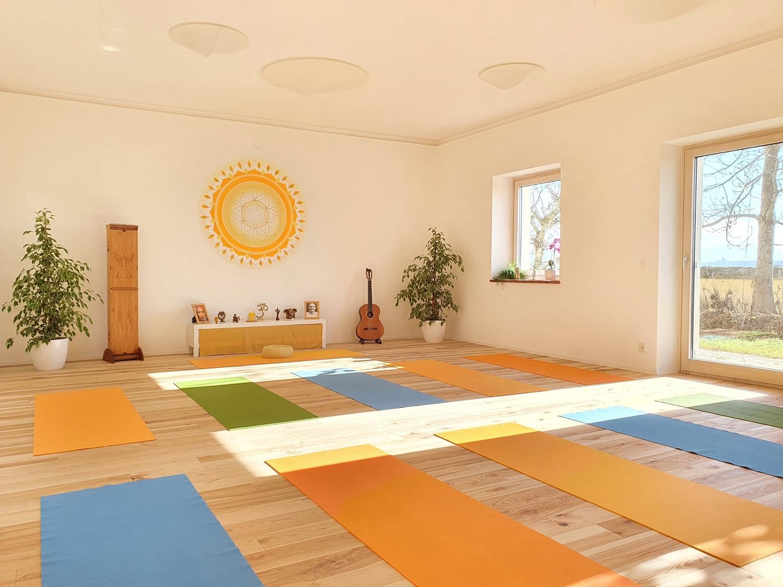 Yoga Vidya Stadtcenter Seekirchen backdrop