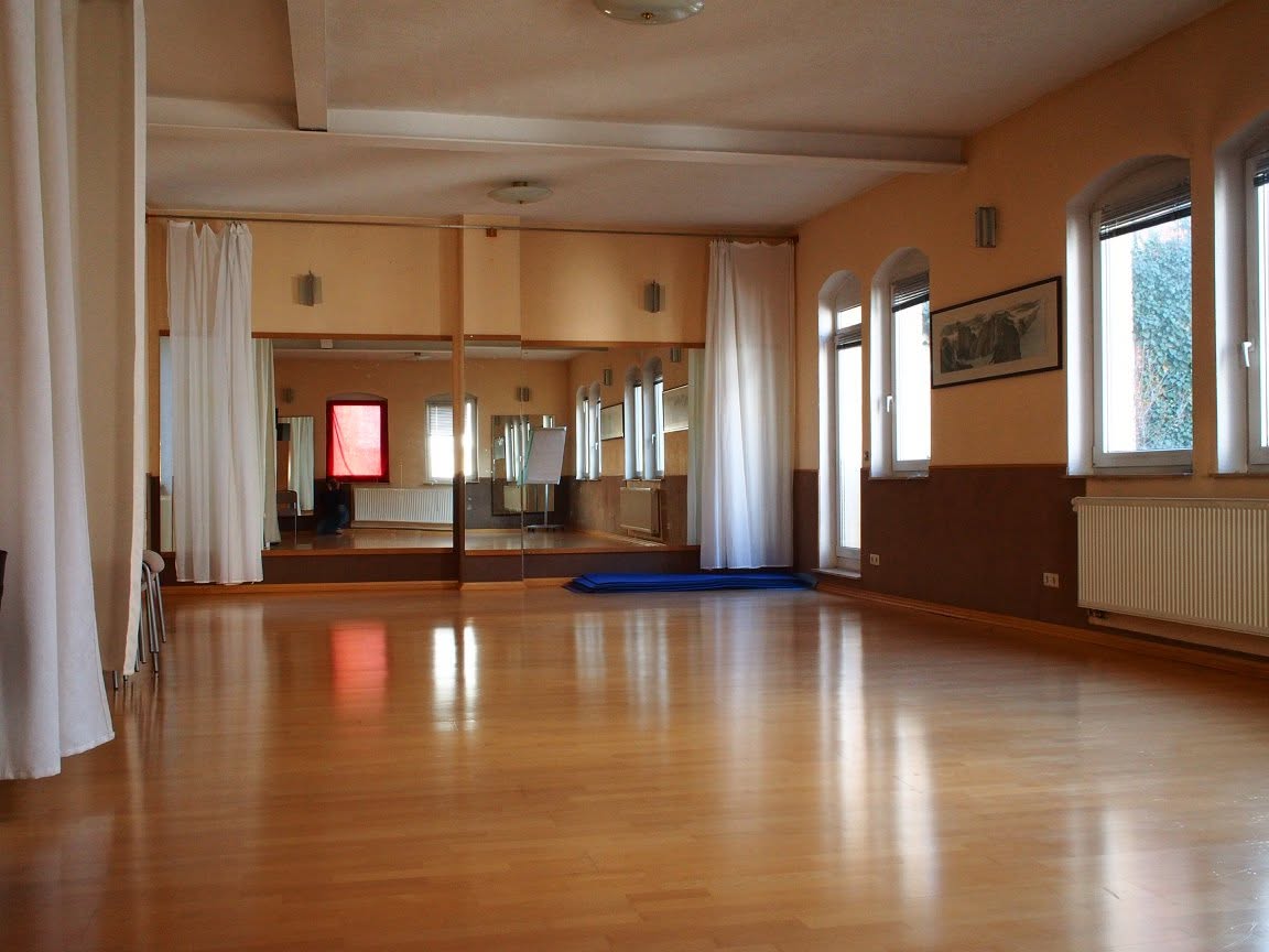 IDOGOHAUS STUTTGART, Foto 1