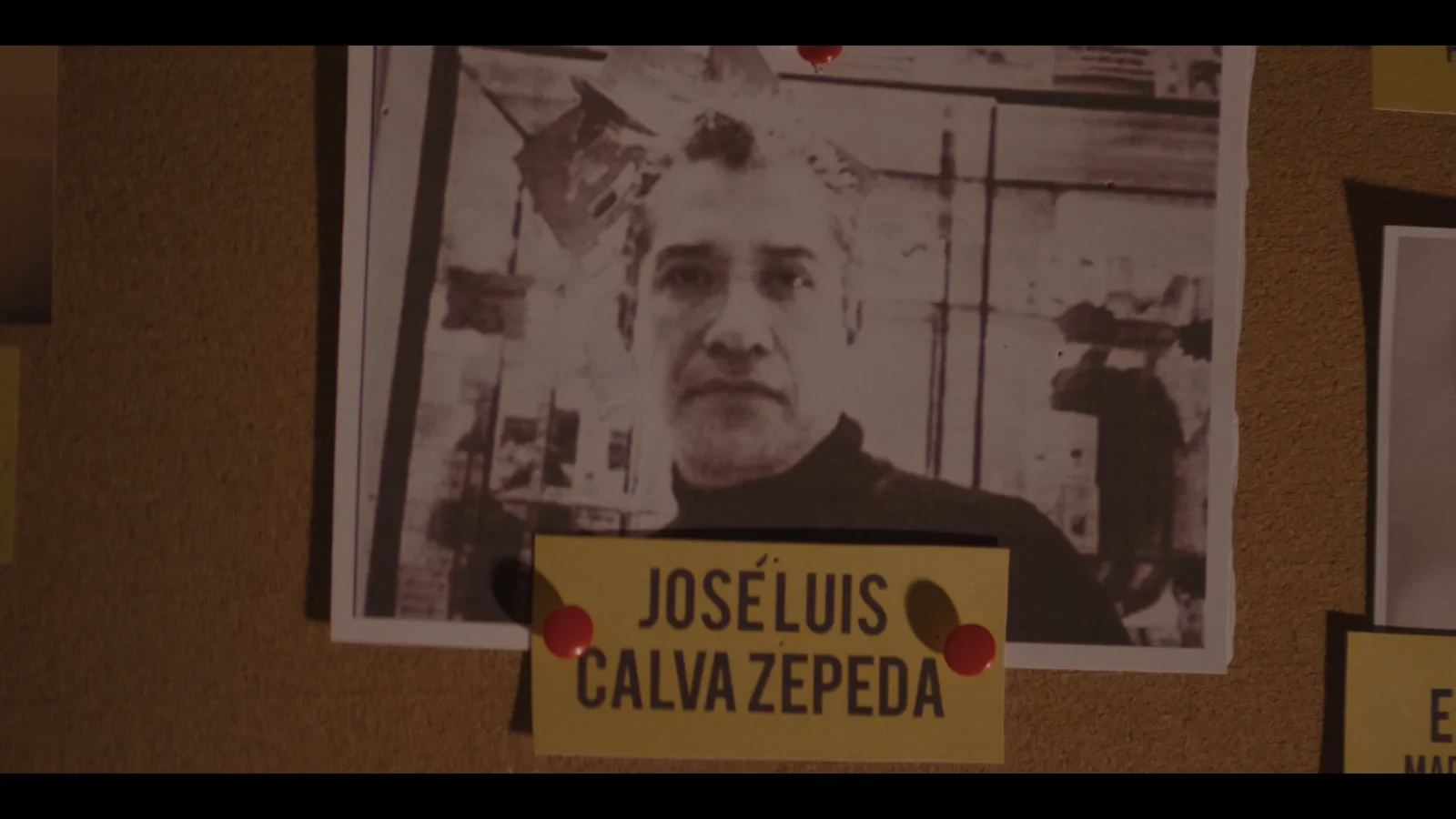 Retrato de José Luis Calva Zepeda en el tablero del documental