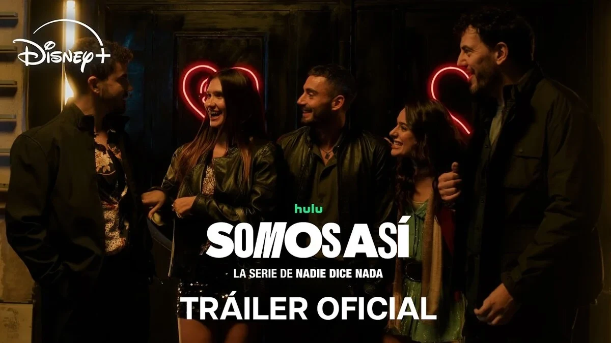 Arte del tráiler oficial de Somos así con el elenco en la calle de noche