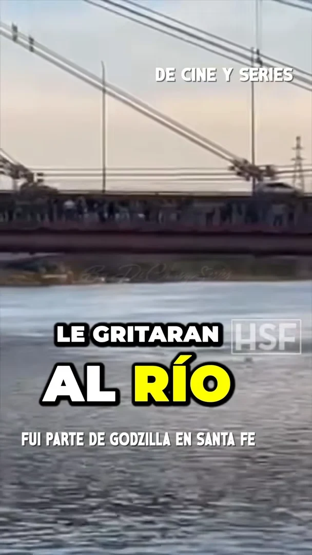 Un puente colgante sobre el agua, con el texto sobreimpreso «Le gritarán al río»