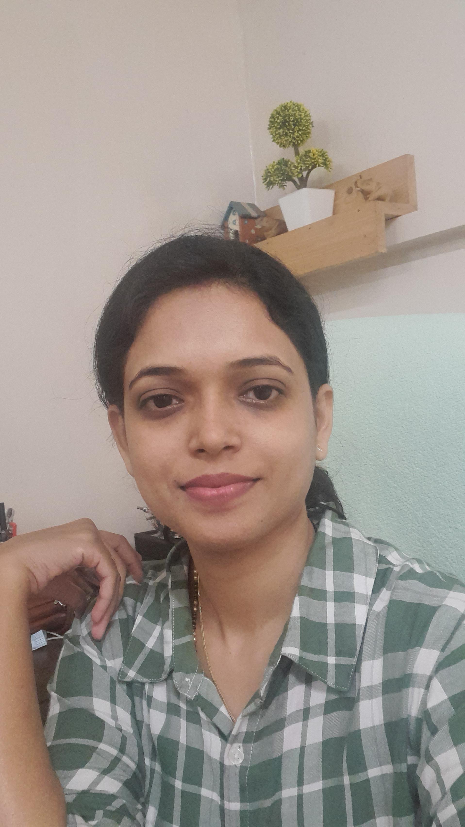 Photo of Dr. Roshni Pawar, Dentist in Pune, Maharashtra