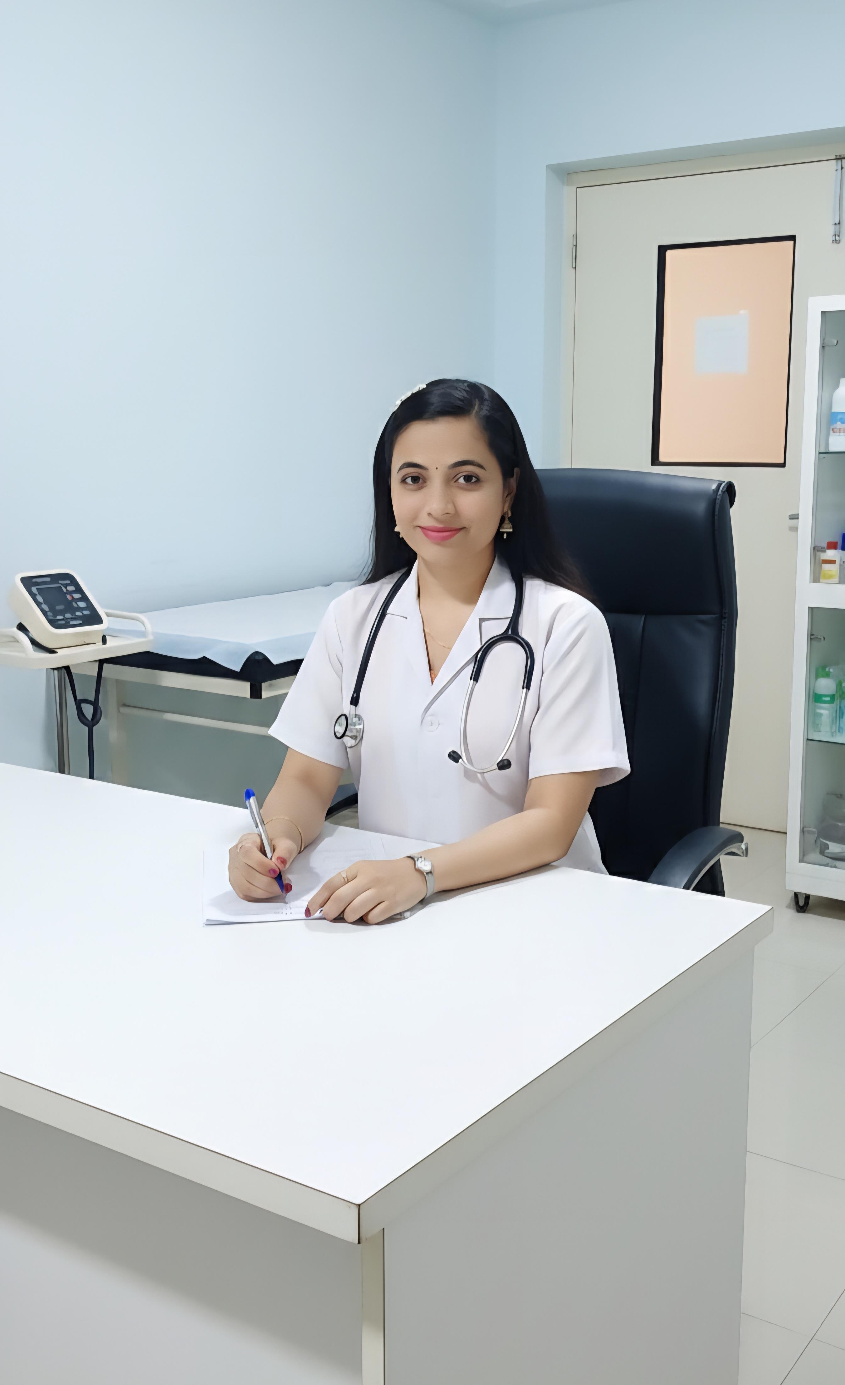 Photo of Dr Pooja Parmar, General Physician in Vadodara, Gujarat