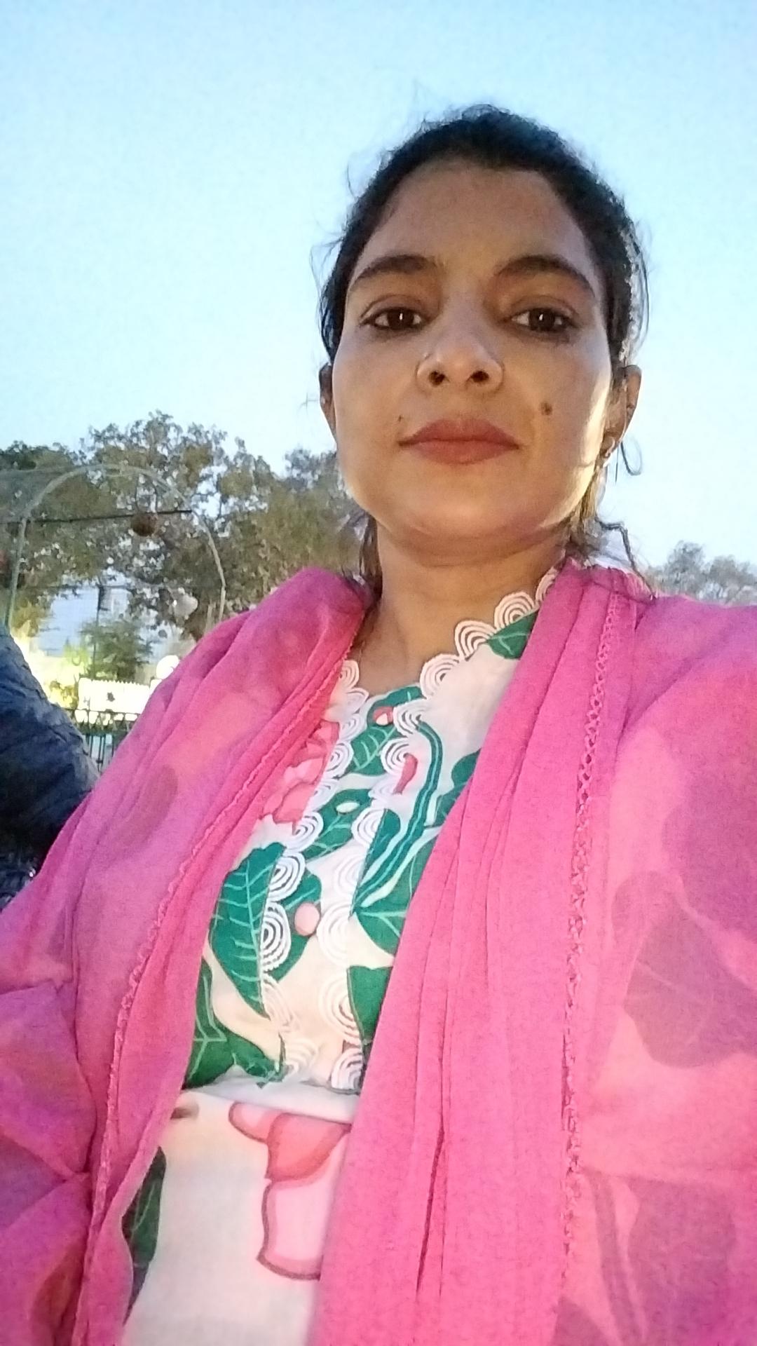 Photo of Dr Shazia khan, Dentist in Lucknow, Uttar Pradesh