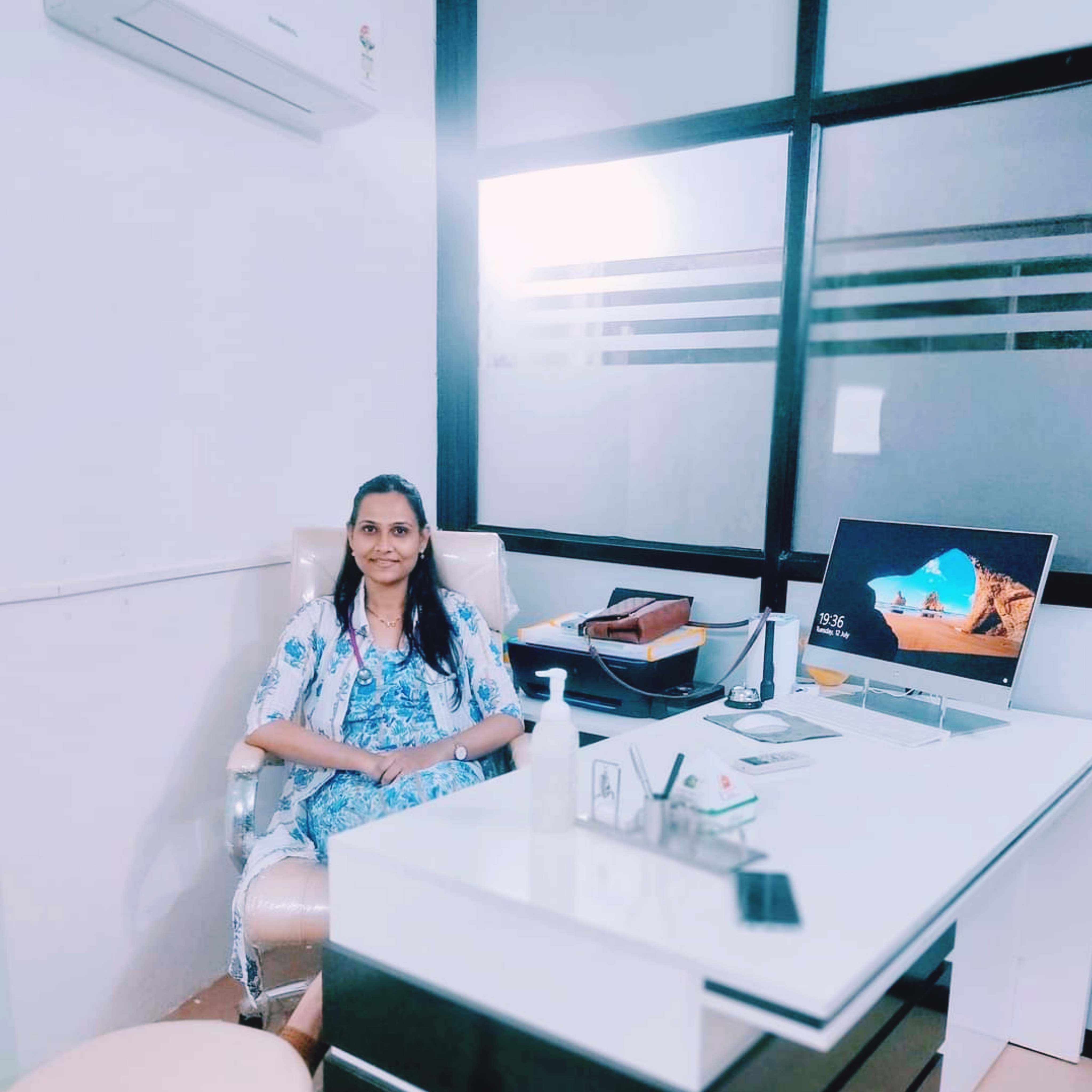Dr ARTI NAKHATE