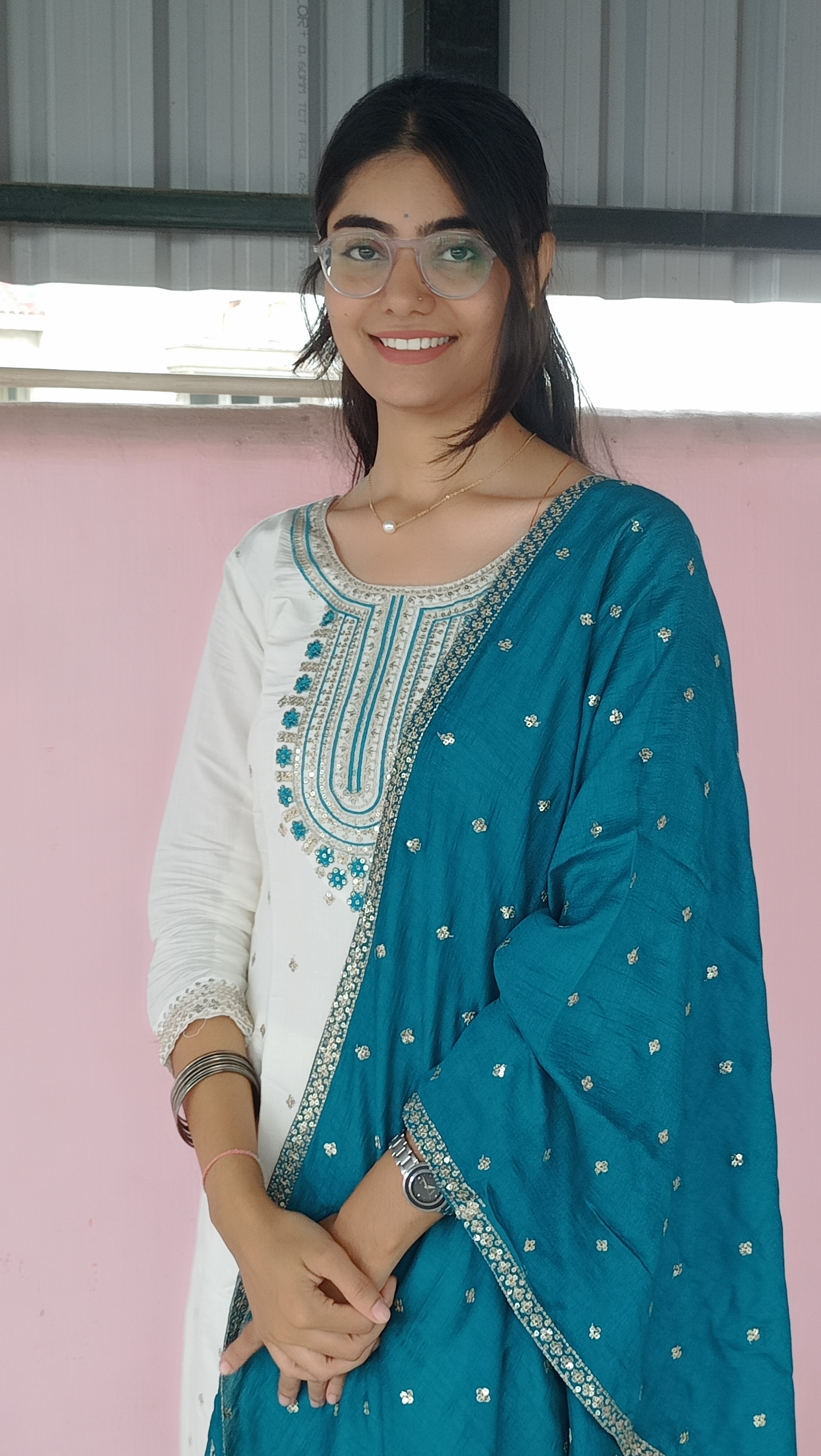 Photo of Dr Sanjana Prajapati, Homeopathy in Vadodara, Gujarat