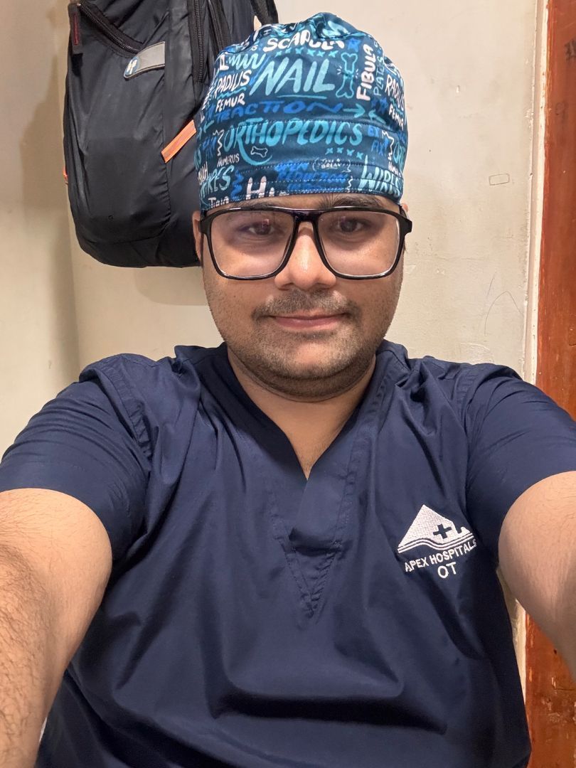 Photo of Dr. Meet Shah, Orthopedics in Mumbai, Maharashtra