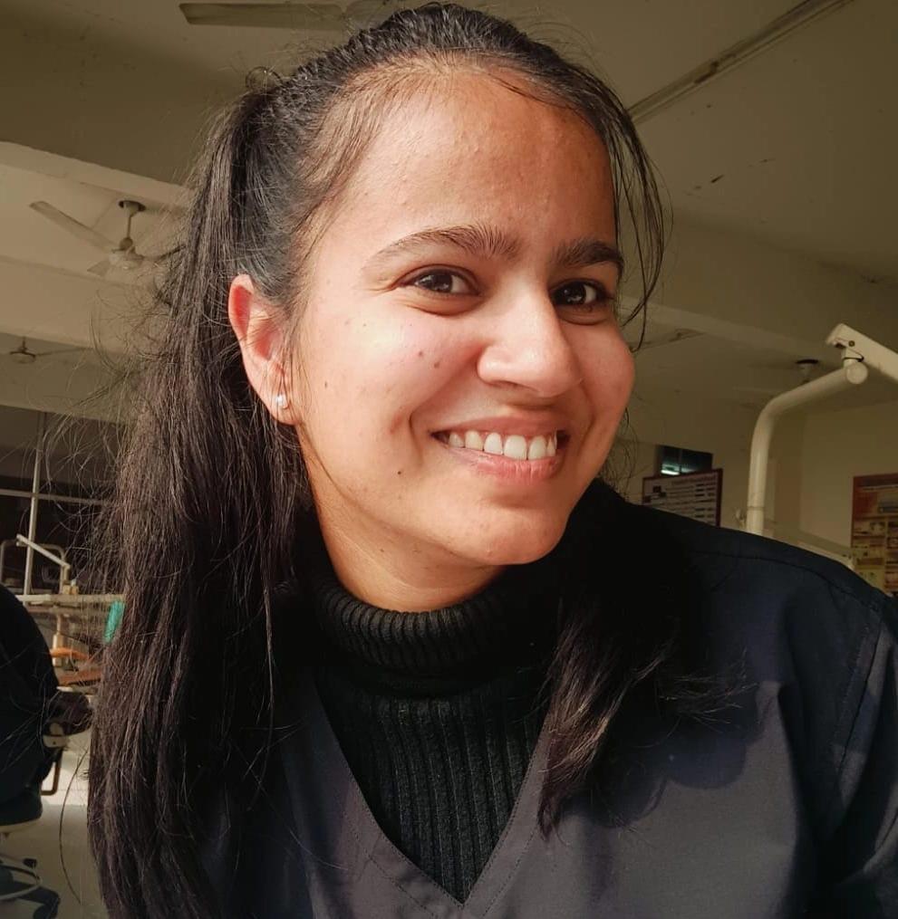 Photo of Dr.Ravleen Kaur, Dentist in Bathinda, Punjab