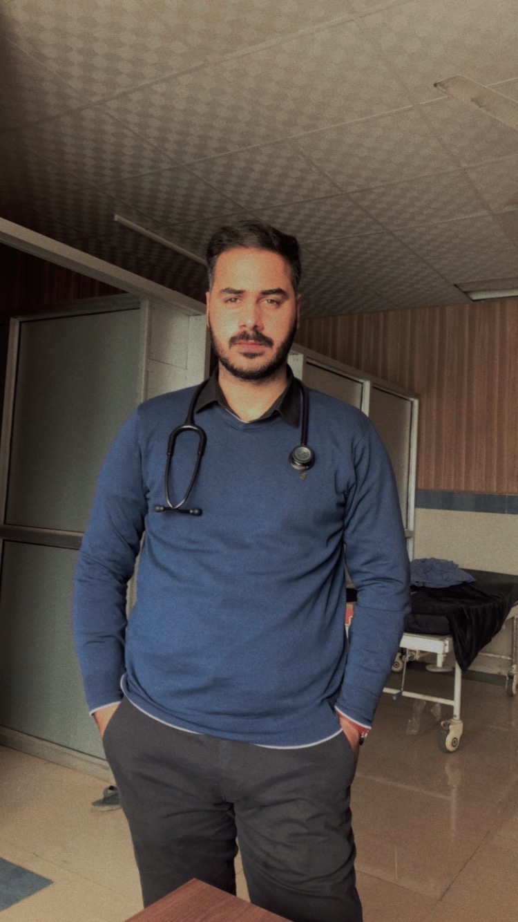 Photo of Dr Umar Tantray, Family Physicians in Srinagar, Kashmir