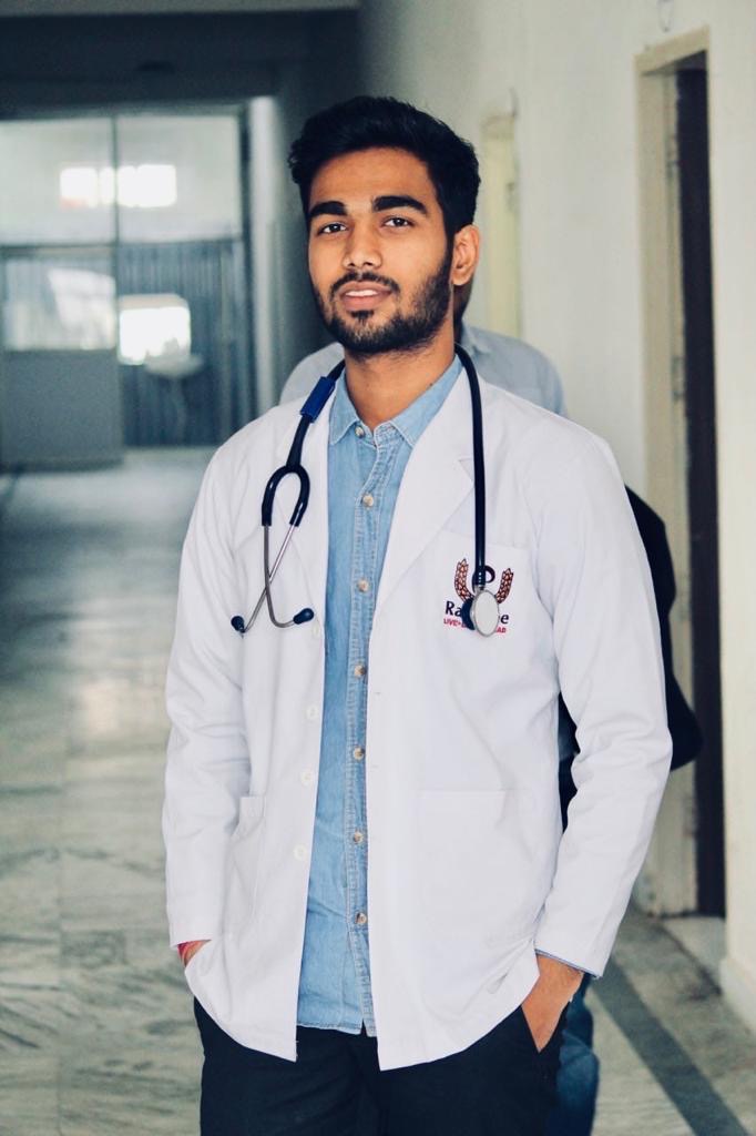 Photo of Dr Mohit Dakoria, Family Physicians in Faridabad, Haryana