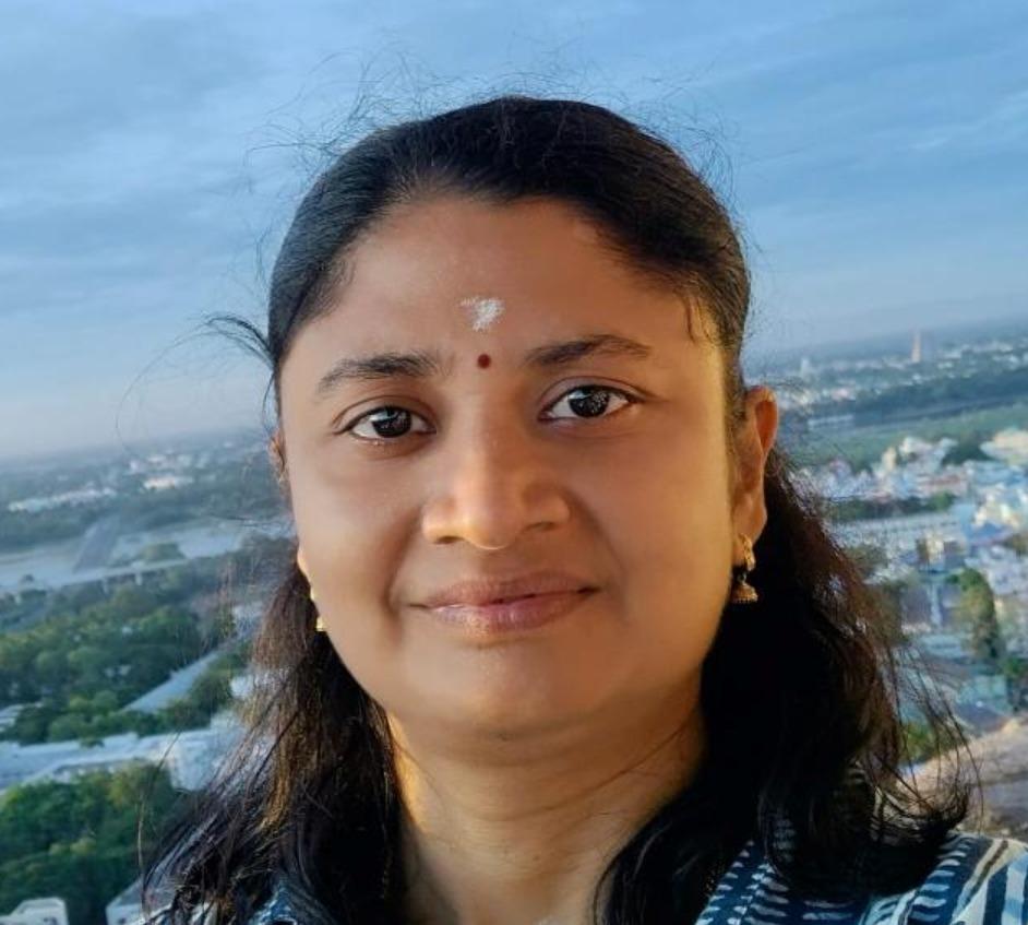 Photo of Dr Parameshwari, Ayurveda Expert in Chennai, Tamil Nadu