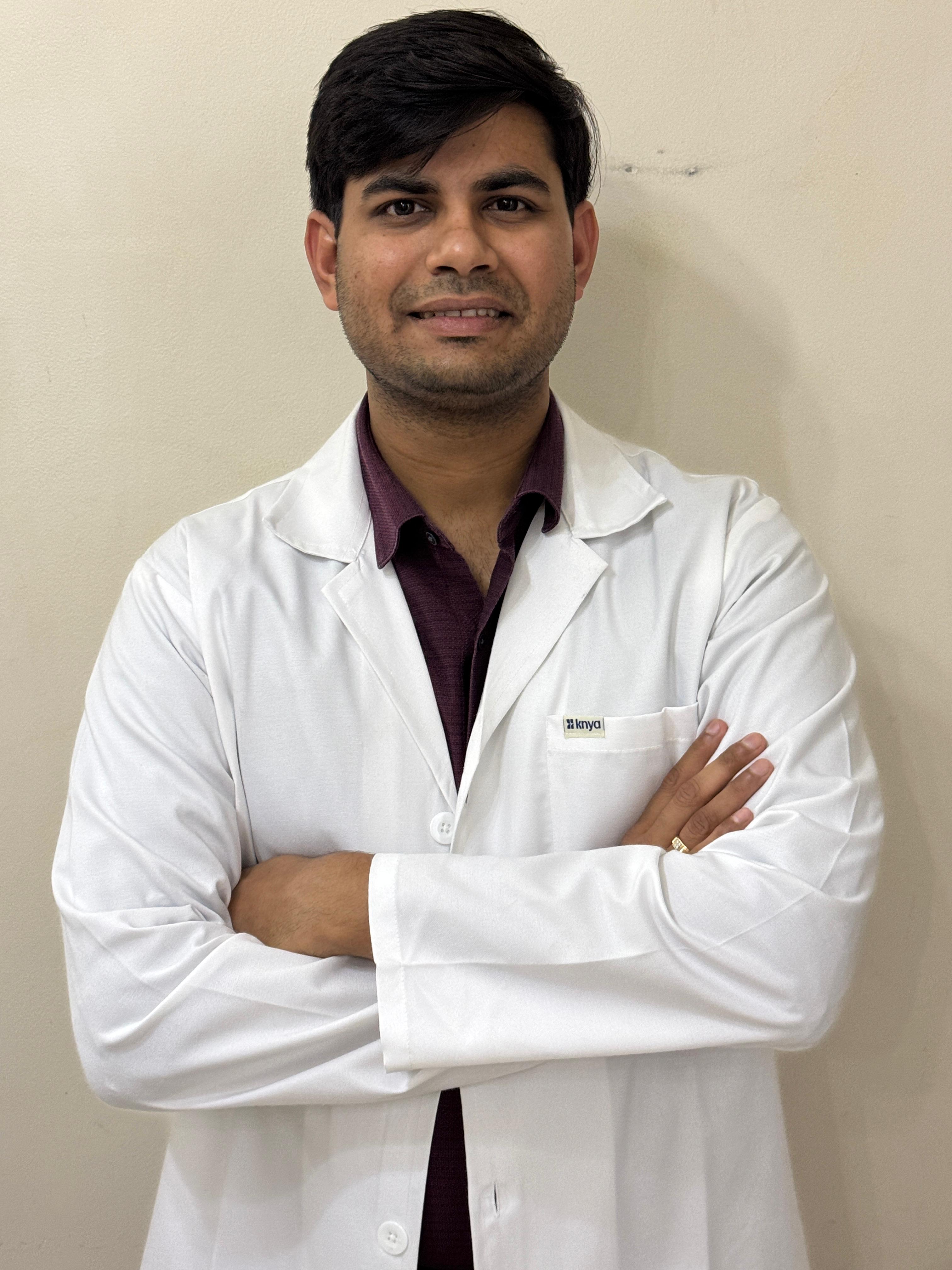 Photo of Dr. Nikhil Vijay, Dentist in Gurugram, Haryana