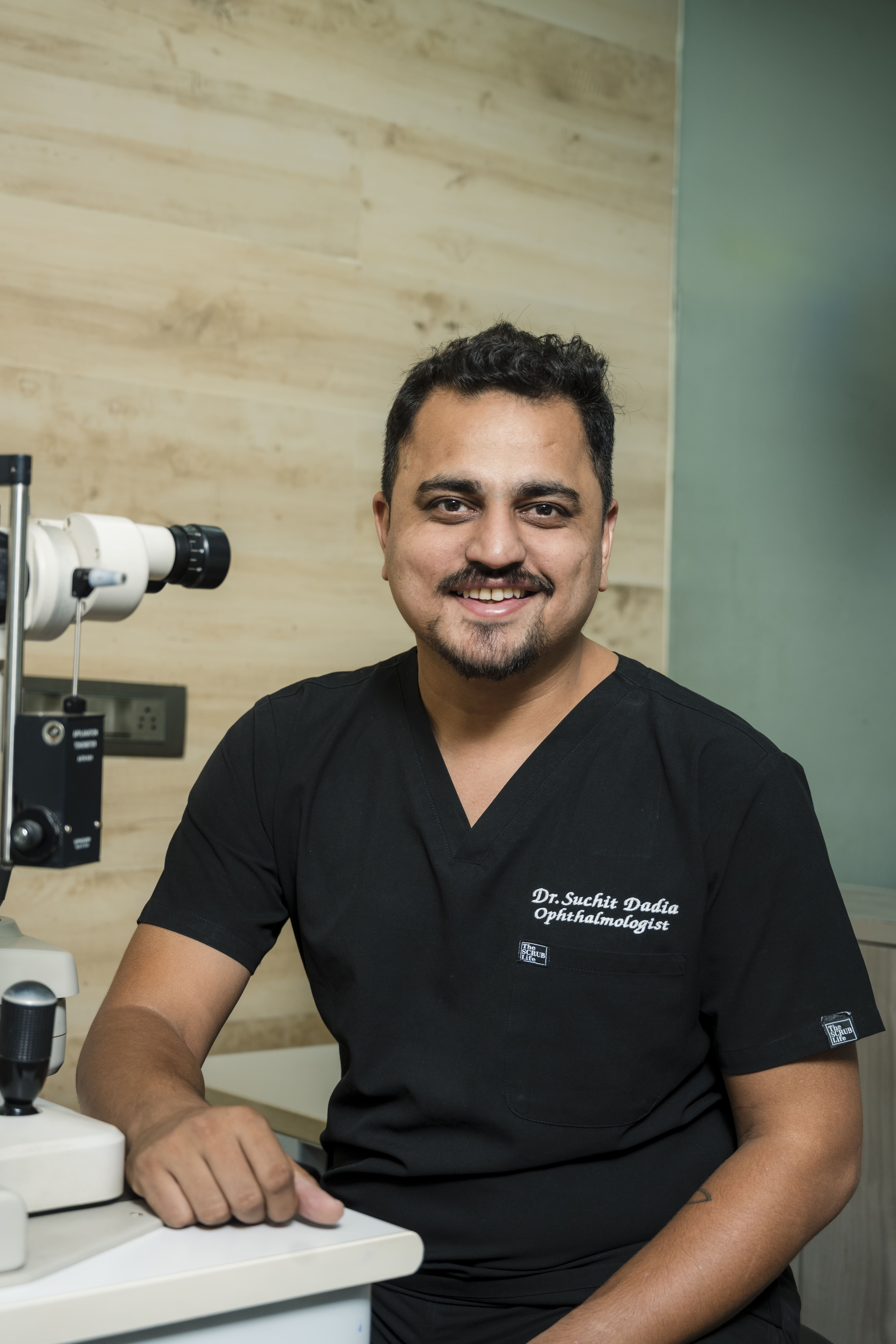 Photo of Dr Suchit Dadia, Ophthalmology in Ahmedabad, Gujarat
