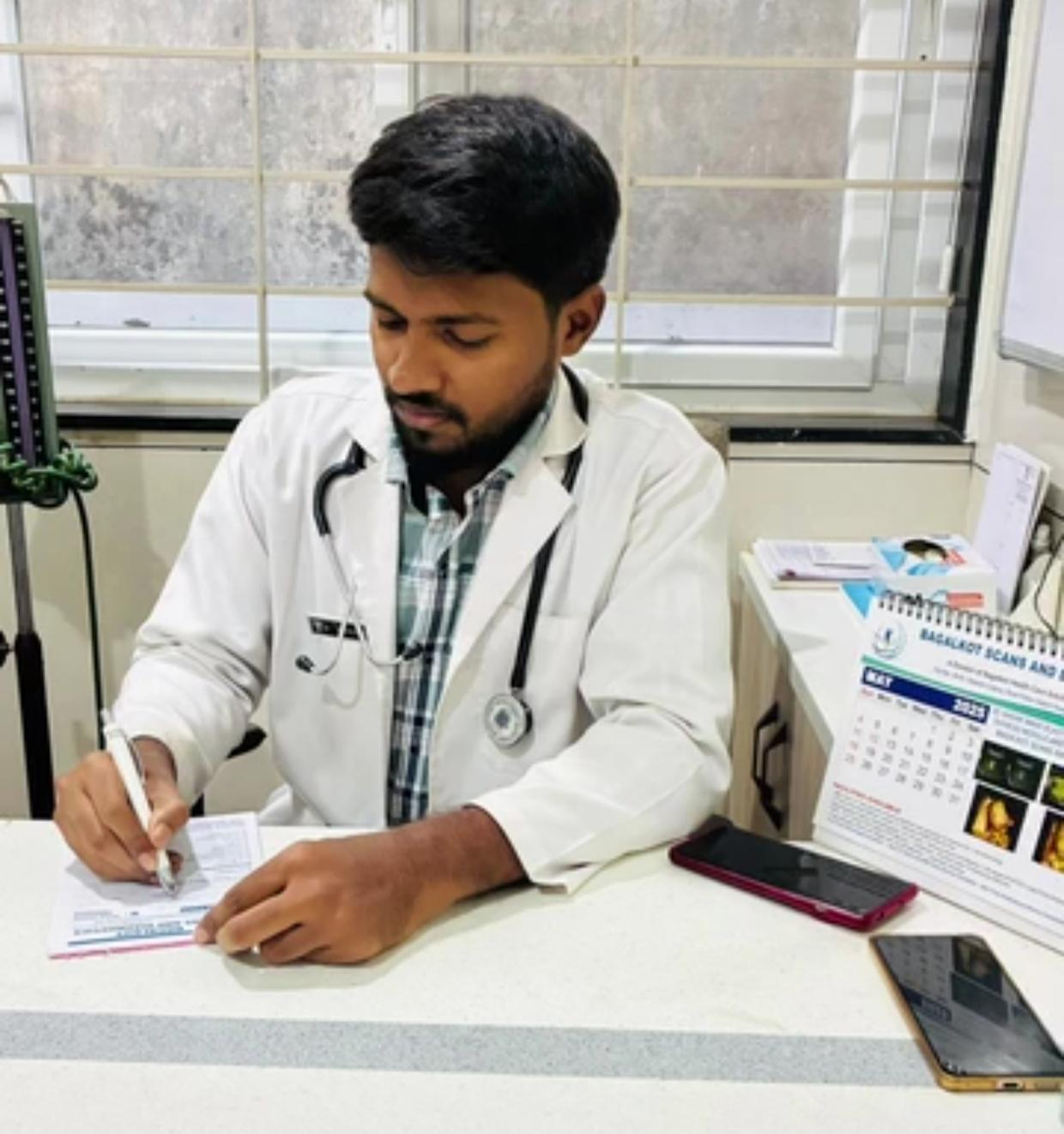 Dr Hrithik Benal