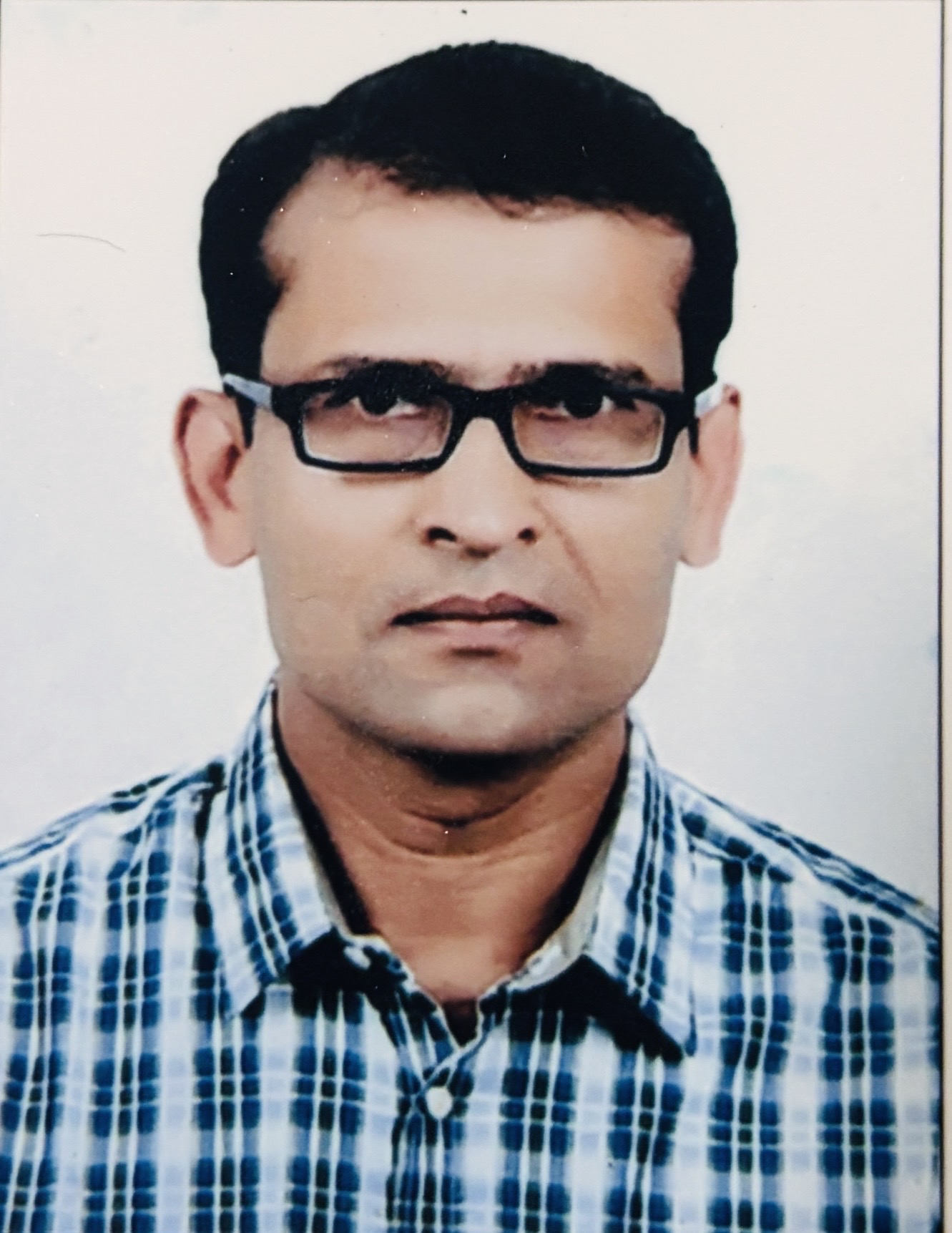 Dr NARINDHER ZmAHESHWARI