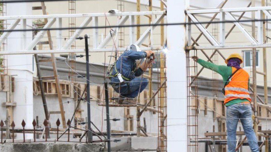 La construcción crece en Ecuador, pero sin un pilar de “reactivación plena”