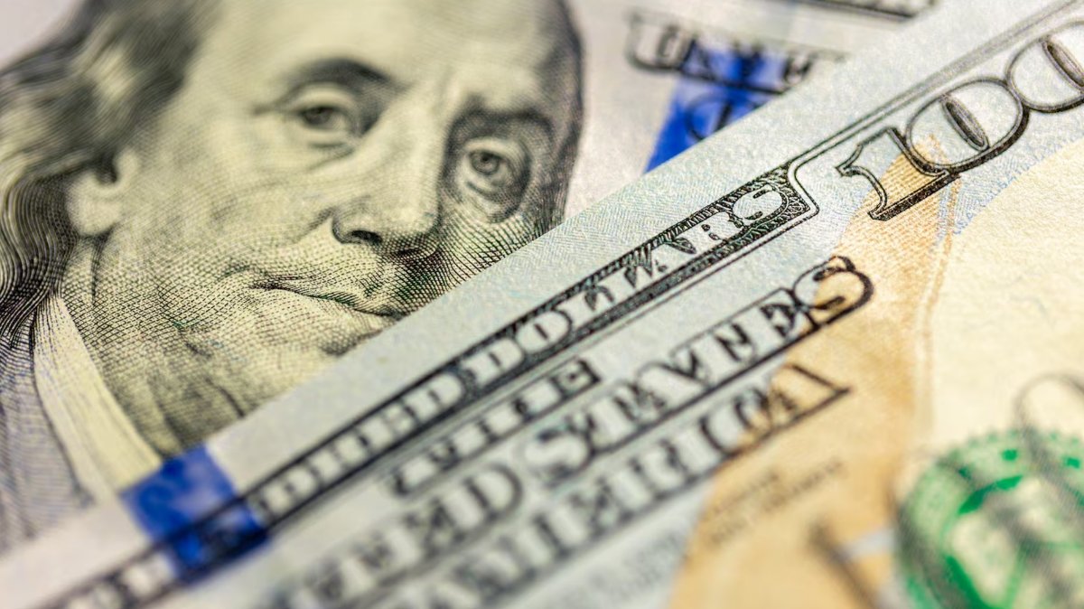 Riesgo país de Ecuador continúa su descenso y se ubica en 716 puntos