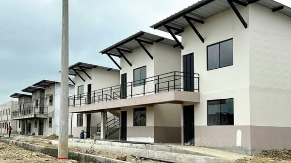 Compraventas y otras transacciones inmobiliarias mayores a USD 10.000 deberán ser reportadas por registradores de la propiedad