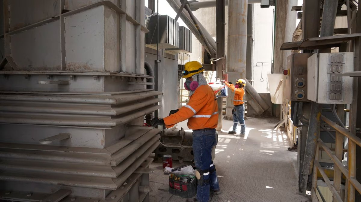 Manufactura, comercio y construcción apuntalaron el crecimiento económico de 2,2 % en junio