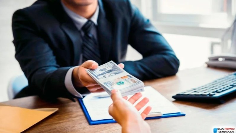 Utilidades de la banca privada crecieron 30% en Ecuador y superaron los USD 544 millones