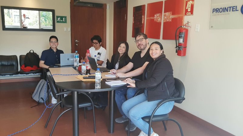 Imagen 1 de Javier Hernández - Constructores Positivos