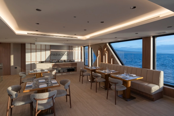 Galapagos Hermes - Paradiso Experience