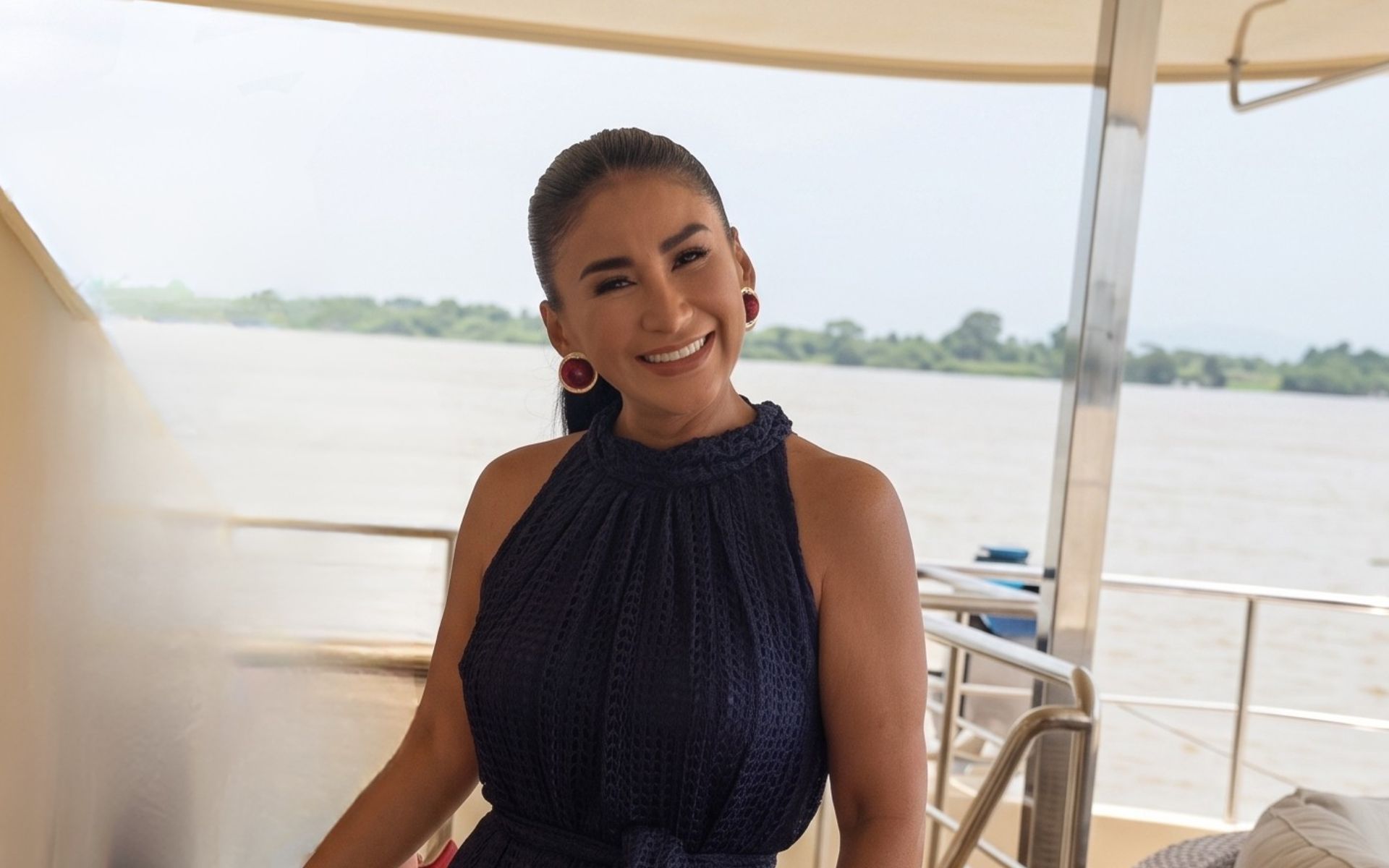 Monica Frias | Monique Catamaran | Galapagos Cruise | South America