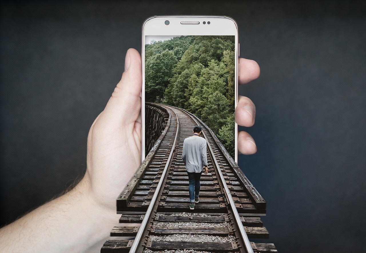 Creating Shareable Memes That Go Viral: A Beginner’s Guide
