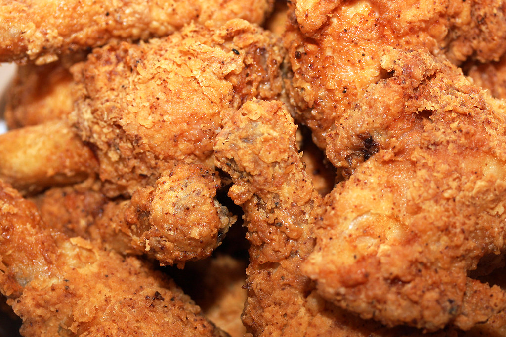 KFC Copycat Fried Chicken Recipe (Secret Herbs & Spices) – Crispy & Juicy