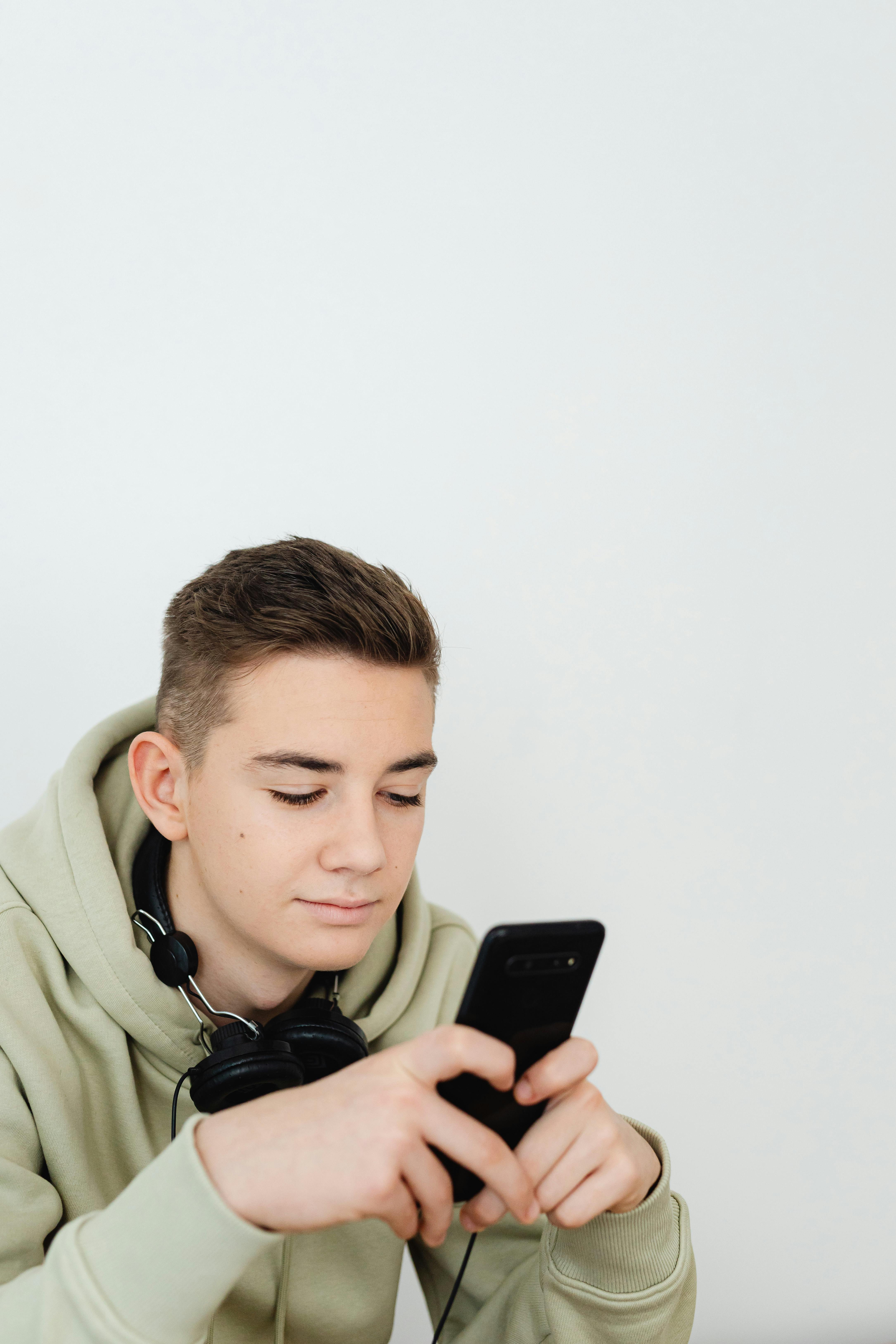 The Dark Art of Phone Scams: How They Trick You and How to Beat Them