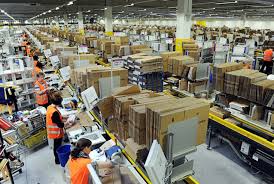 Working at Amazon: Behind the Scenes of the E-Commerce Giant